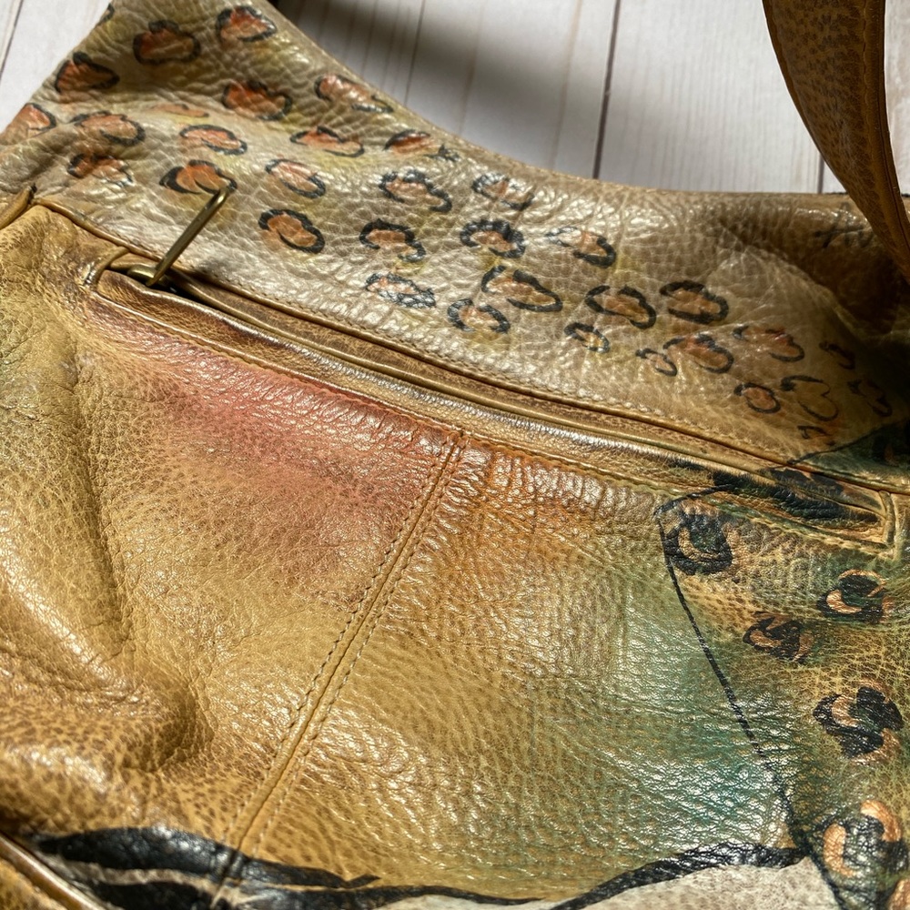 RARE Anuschka Hand-Painted Leopard Shoulder Bag - Picture 12 of 12